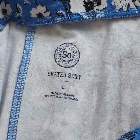 SO Skater Skirt - Picture 3 of 5